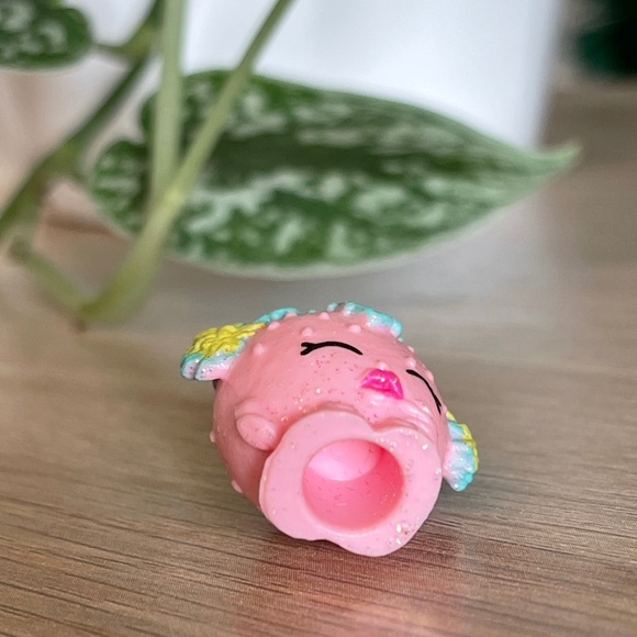 Shopkins Strawberry Kiss🍓💋 - Picture 5 of 5